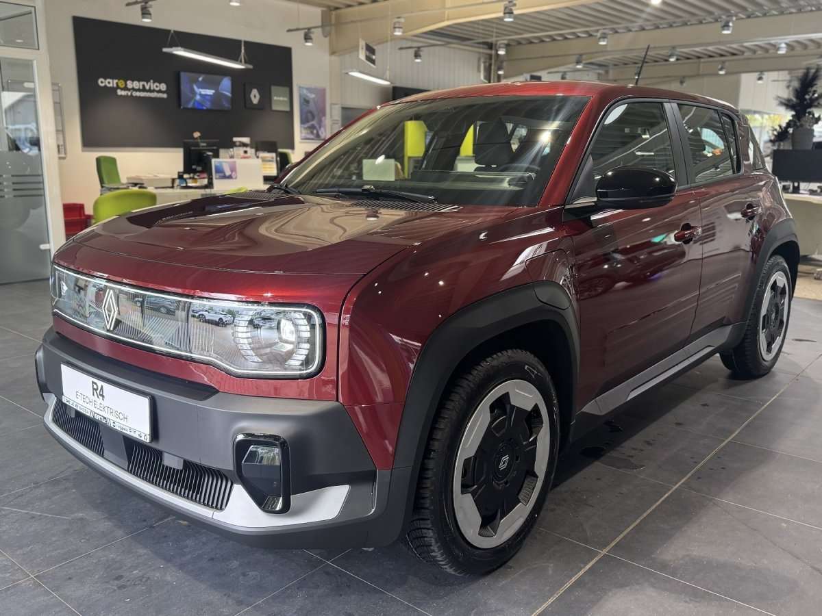 Fahrzeugbild eines Renault 4 E-TECH