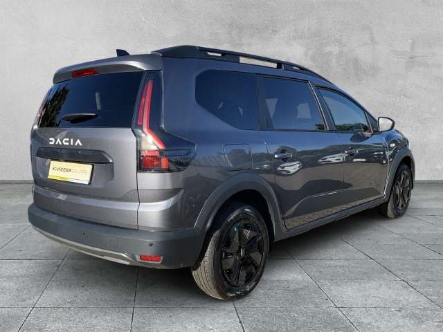 Fahrzeugbild eines Dacia Jogger