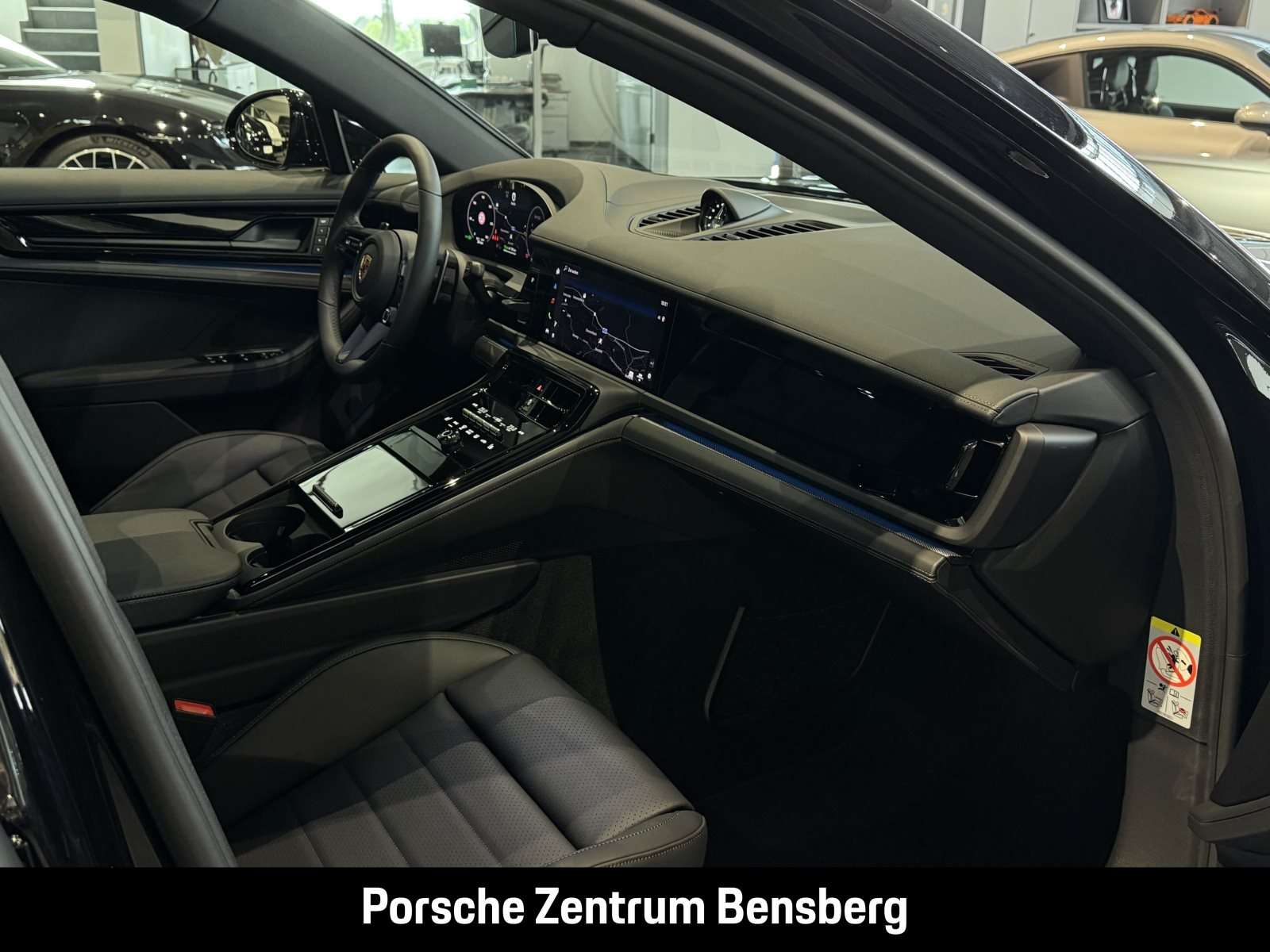 Fahrzeugbild eines Porsche Panamera