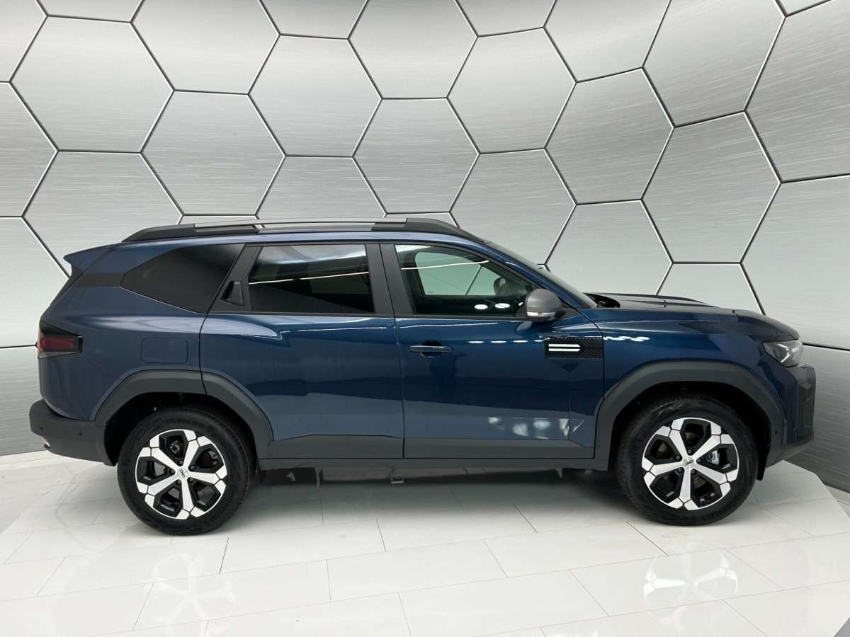 Fahrzeugbild eines Dacia Bigster
