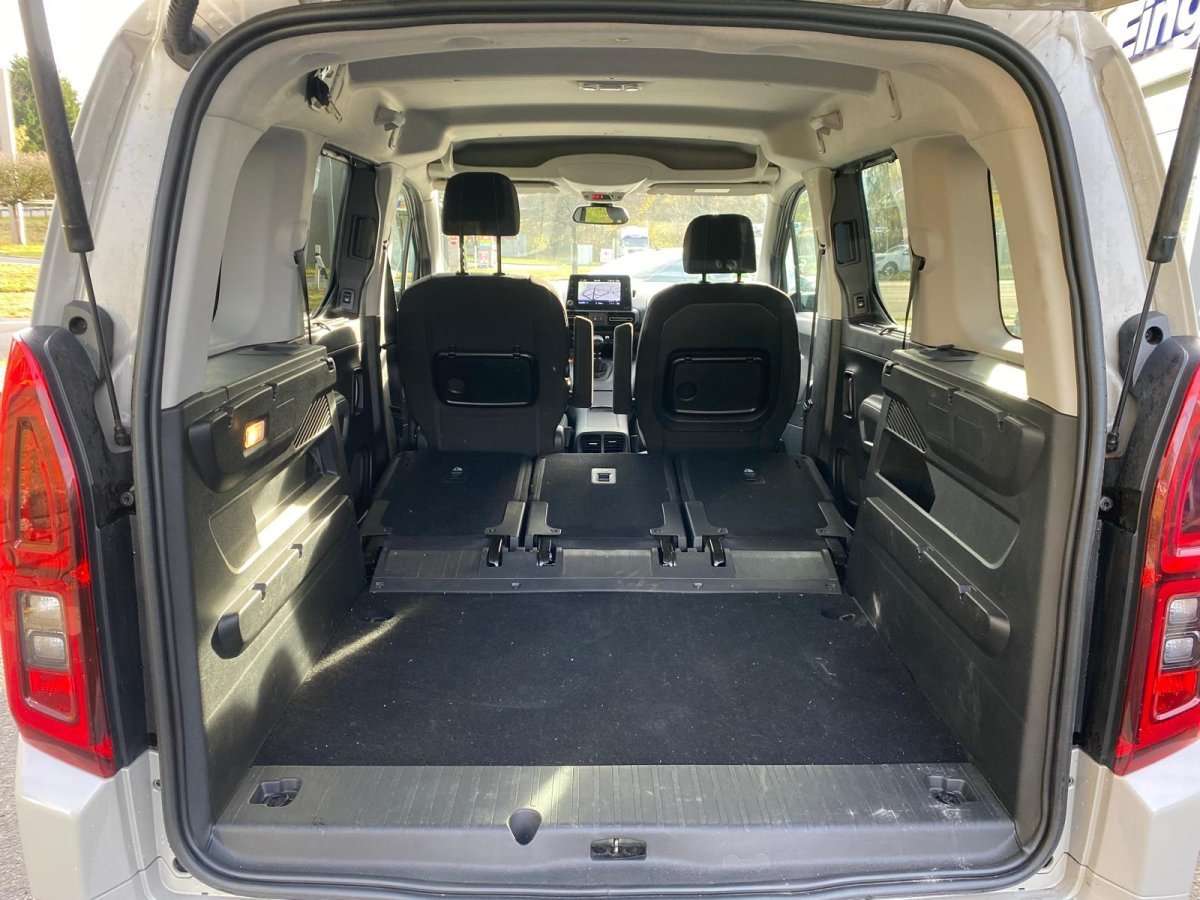 Fahrzeugbild eines Toyota Proace