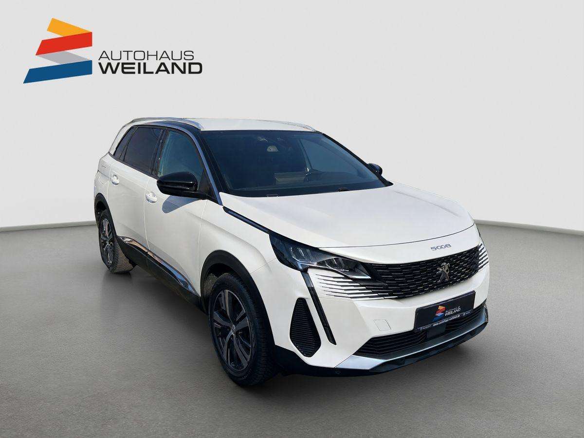 Fahrzeugbild eines Peugeot 5008