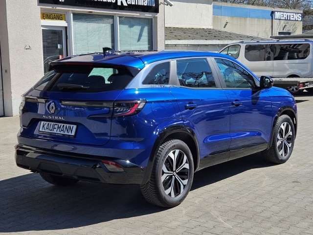 Fahrzeugbild eines Renault Austral