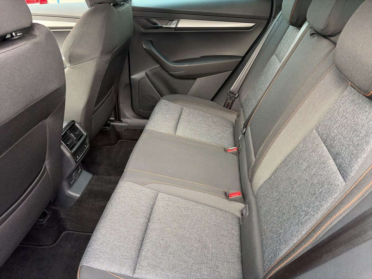 Fahrzeugbild eines Skoda Karoq