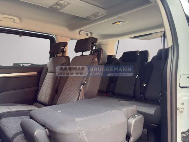 Fahrzeugbild eines Toyota Proace