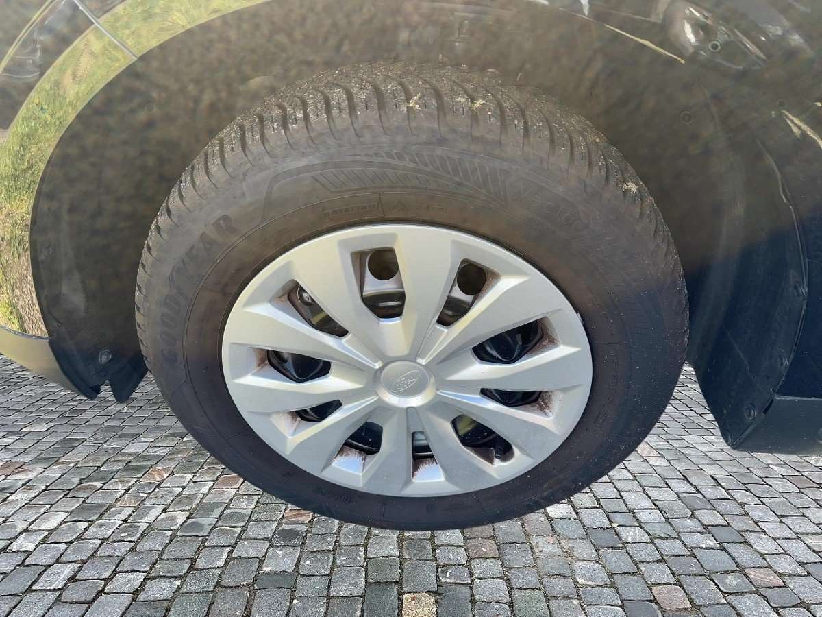 Fahrzeugbild eines Ford Tourneo Courier