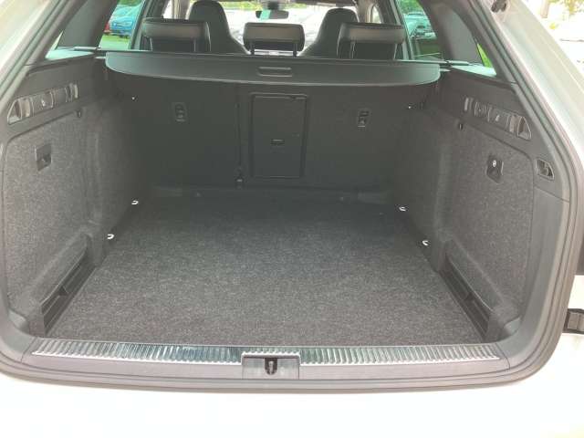 Fahrzeugbild eines Skoda Superb