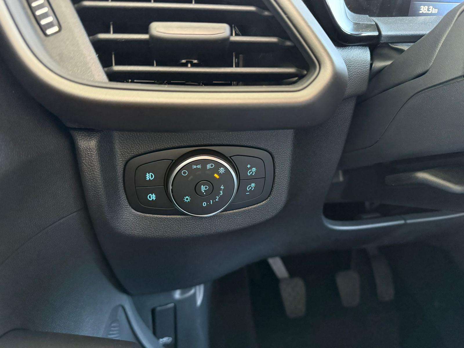 Fahrzeugbild eines Ford Tourneo Courier