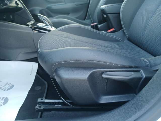 Fahrzeugbild eines Opel Corsa