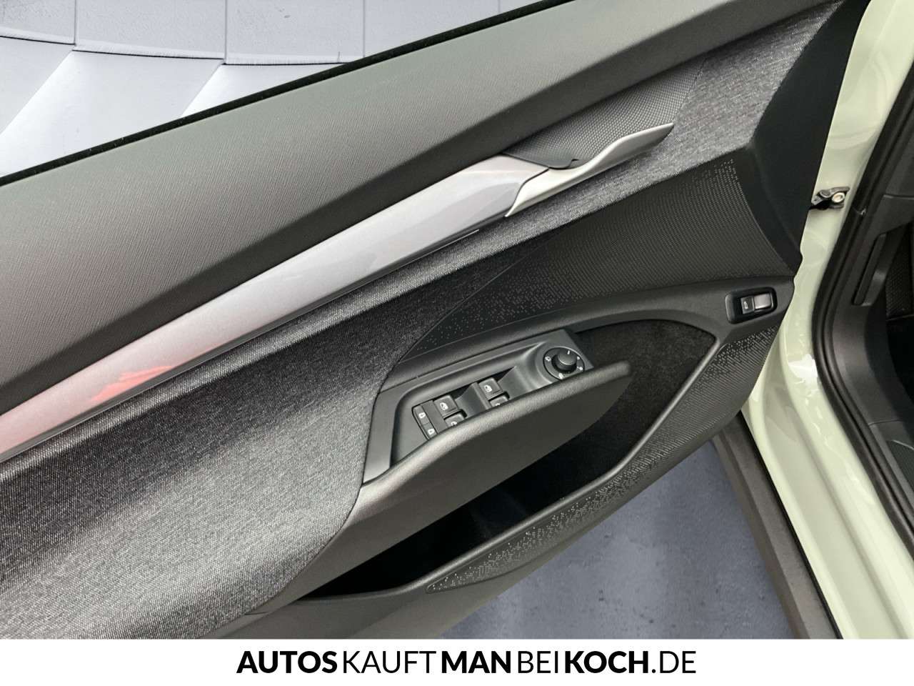 Fahrzeugbild eines Skoda ELROQ