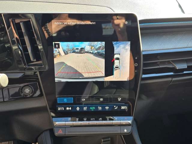 Fahrzeugbild eines Renault Rafale