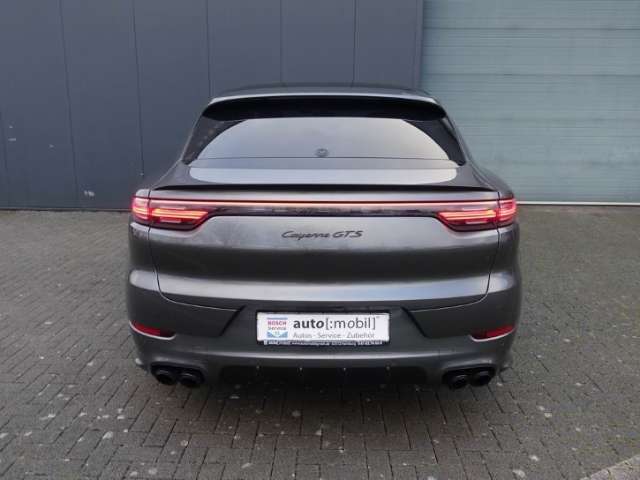 Fahrzeugbild eines Porsche Cayenne