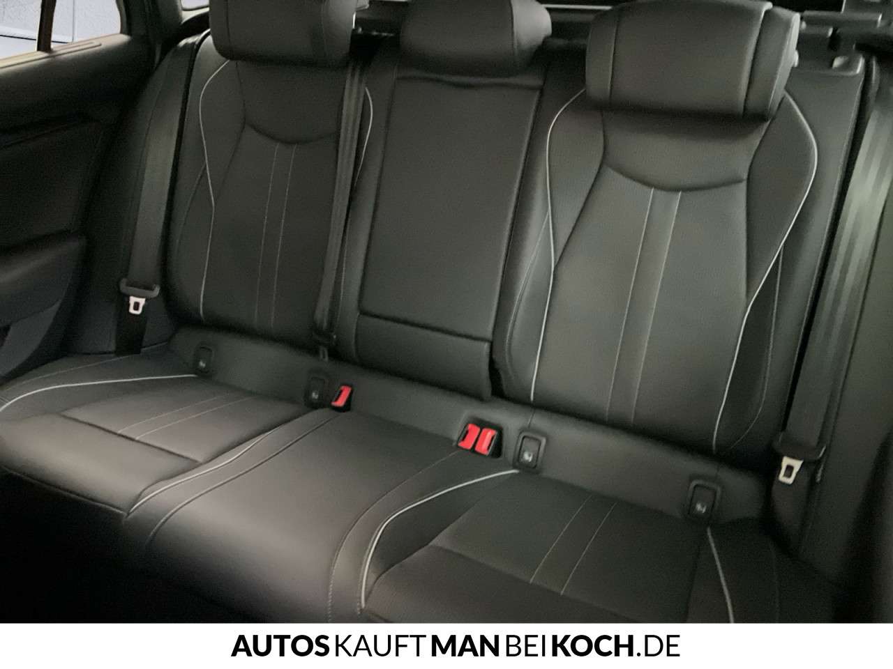 Fahrzeugbild eines Skoda Superb