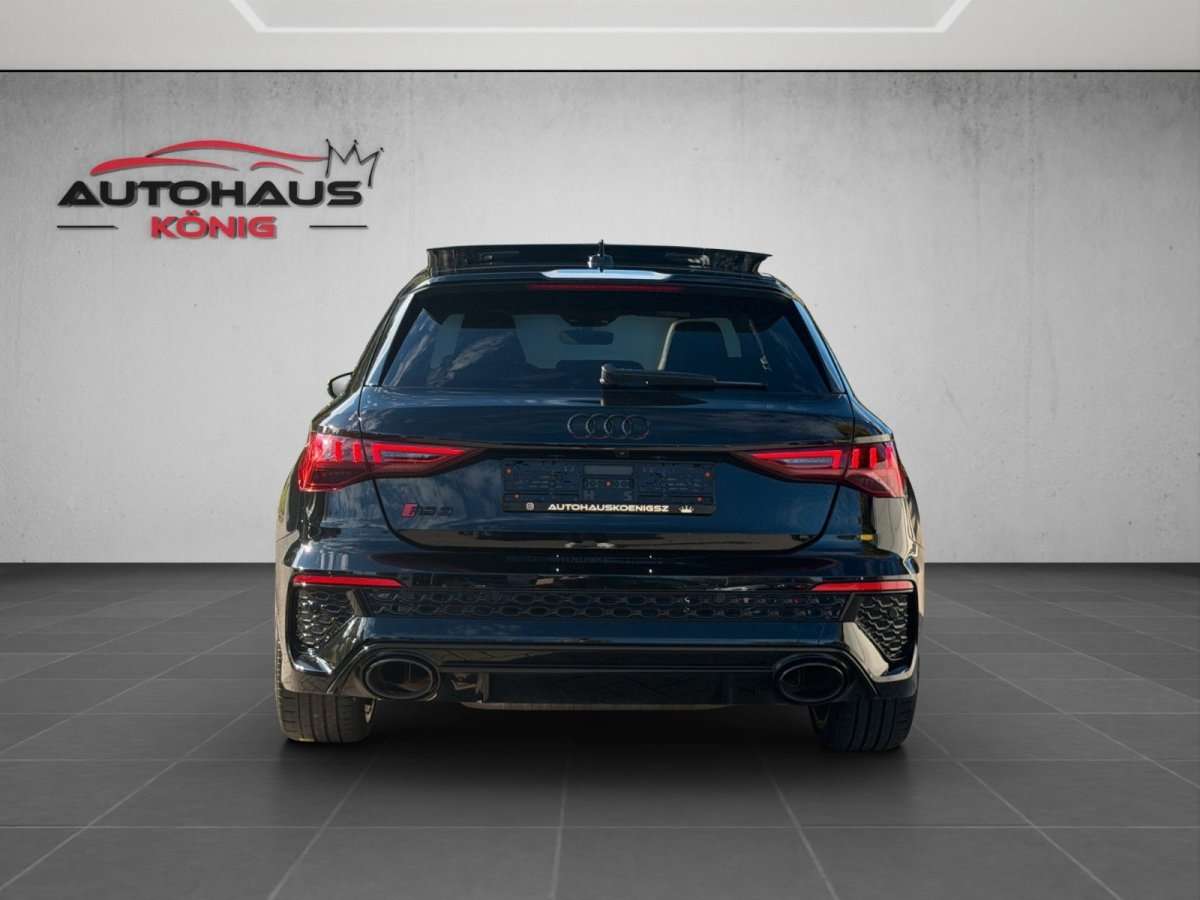 Fahrzeugbild eines Audi RS3