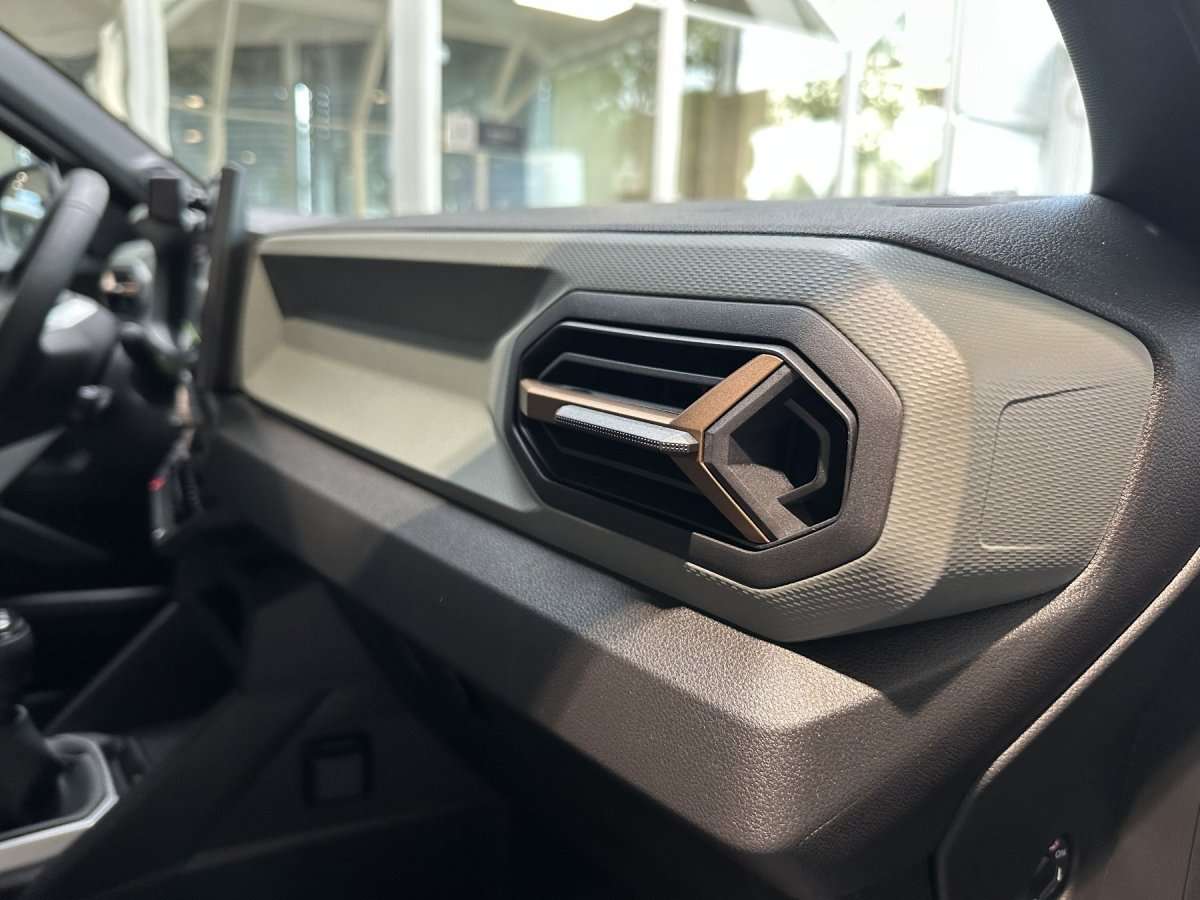 Fahrzeugbild eines Dacia Bigster