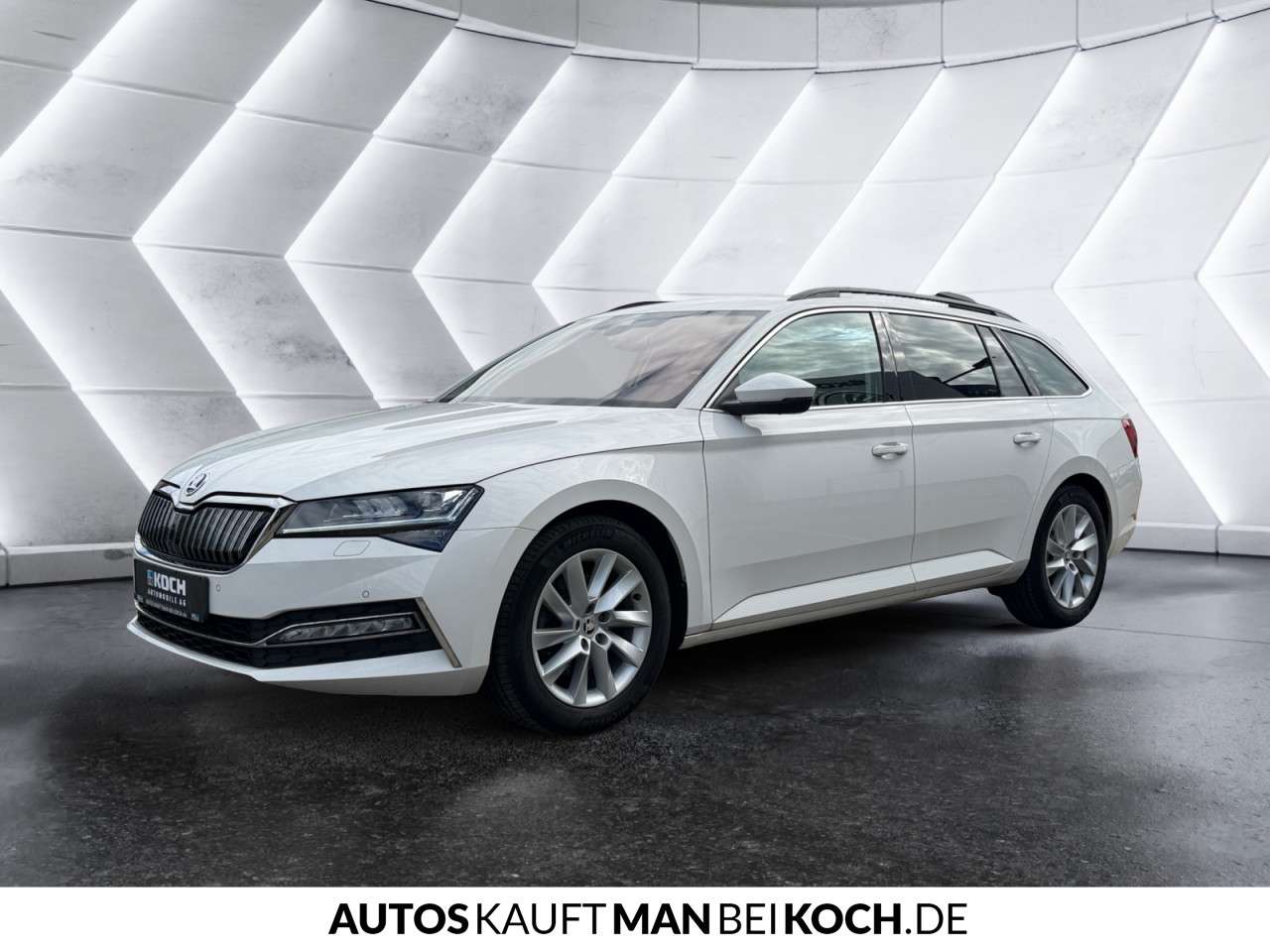 Fahrzeugbild eines Skoda Superb