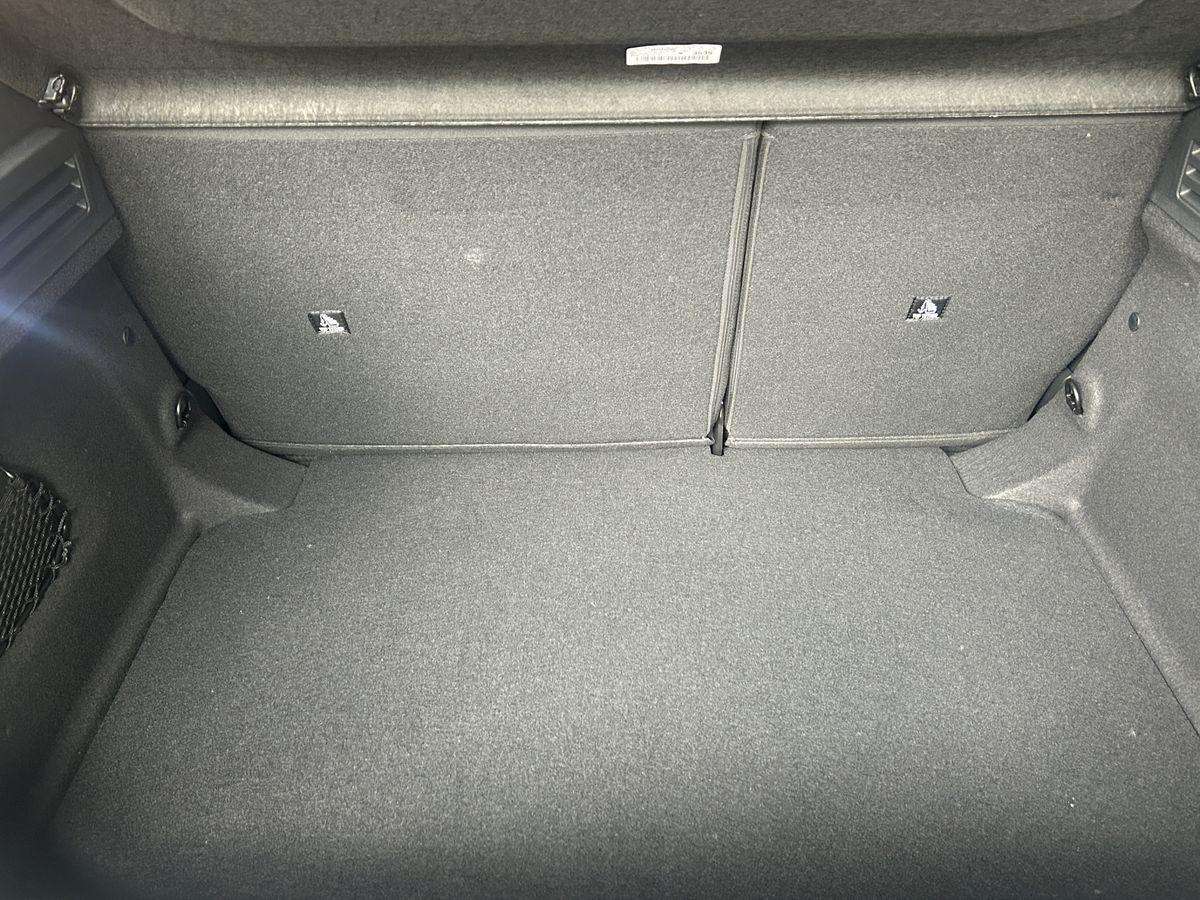 Fahrzeugbild eines Peugeot 2008