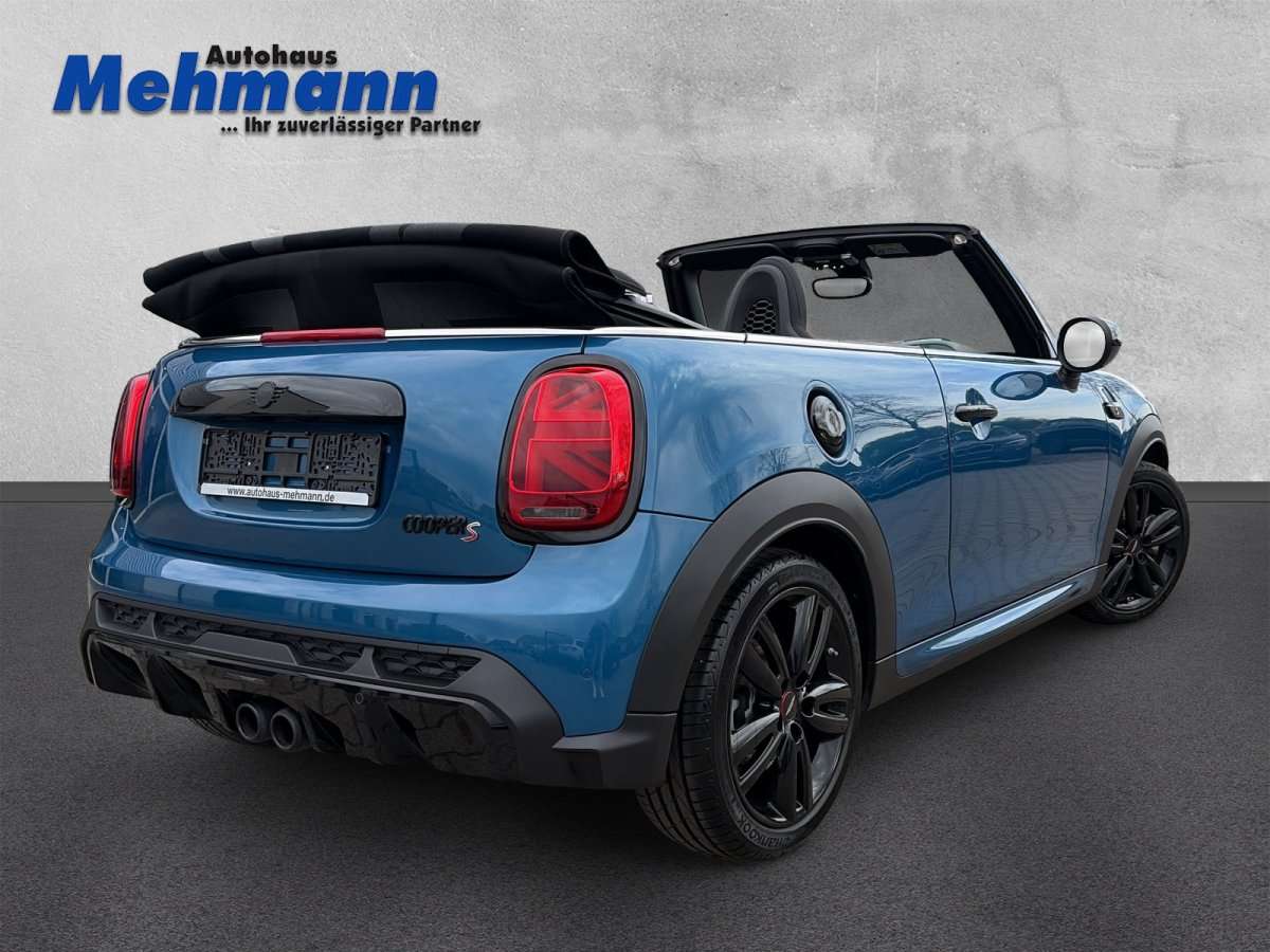 Fahrzeugbild eines MINI COOPER