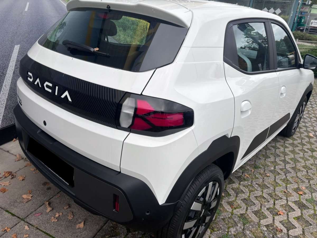 Fahrzeugbild eines Dacia Spring