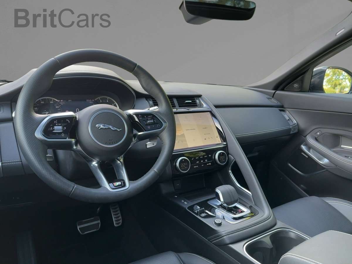 Fahrzeugbild eines Jaguar E-PACE