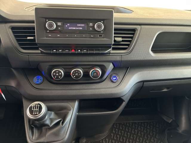 Fahrzeugbild eines Renault Trafic