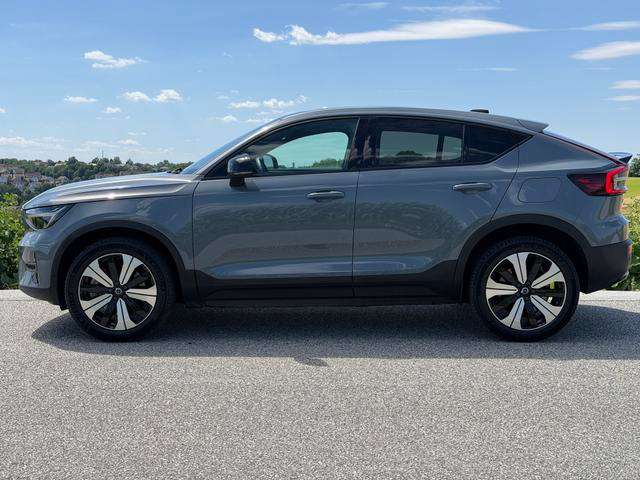 Fahrzeugbild eines Volvo C40