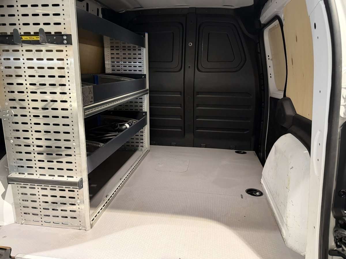 Fahrzeugbild eines Renault Kangoo E-TECH