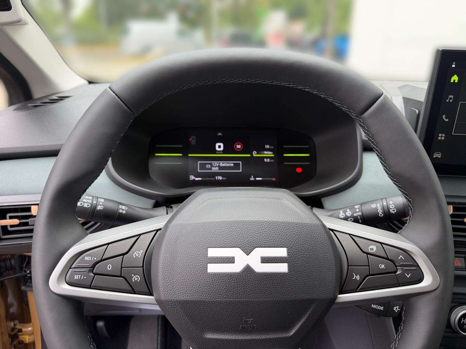 Fahrzeugbild eines Dacia Sandero