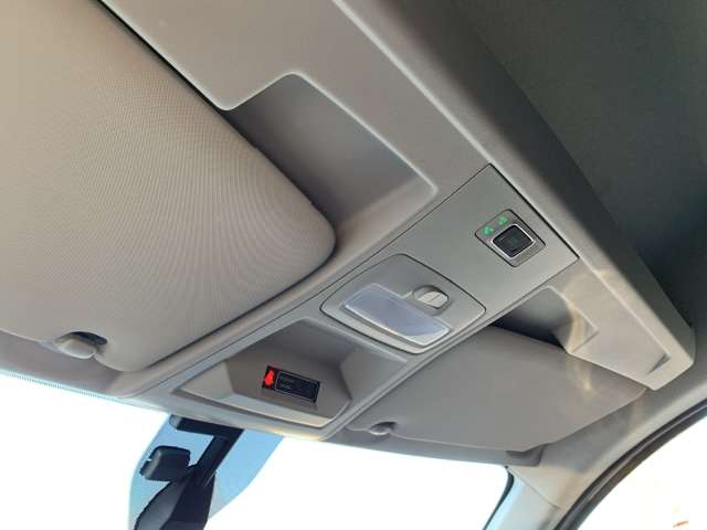 Fahrzeugbild eines Renault Express