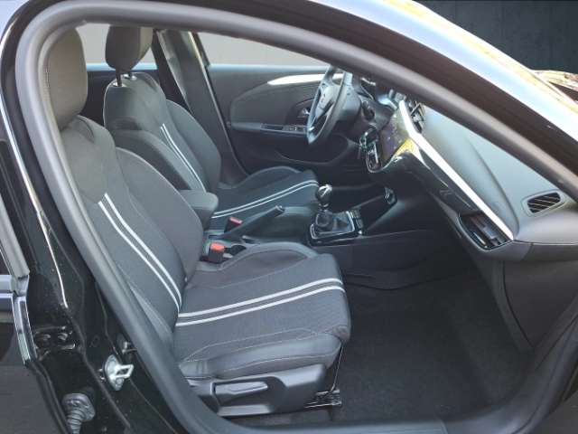 Fahrzeugbild eines Opel Corsa