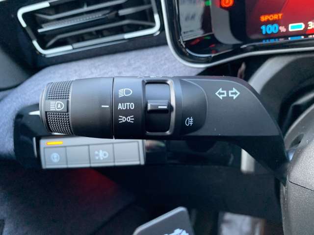 Fahrzeugbild eines Renault 5 E-TECH