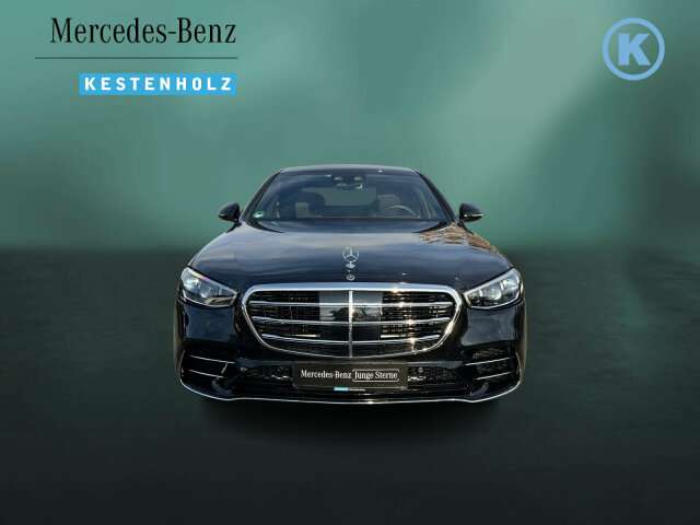 Fahrzeugbild eines Mercedes-Benz S-Klasse