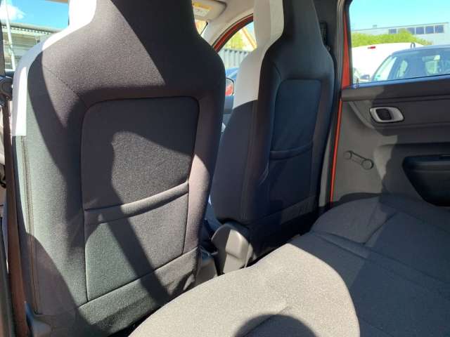 Fahrzeugbild eines Dacia Spring