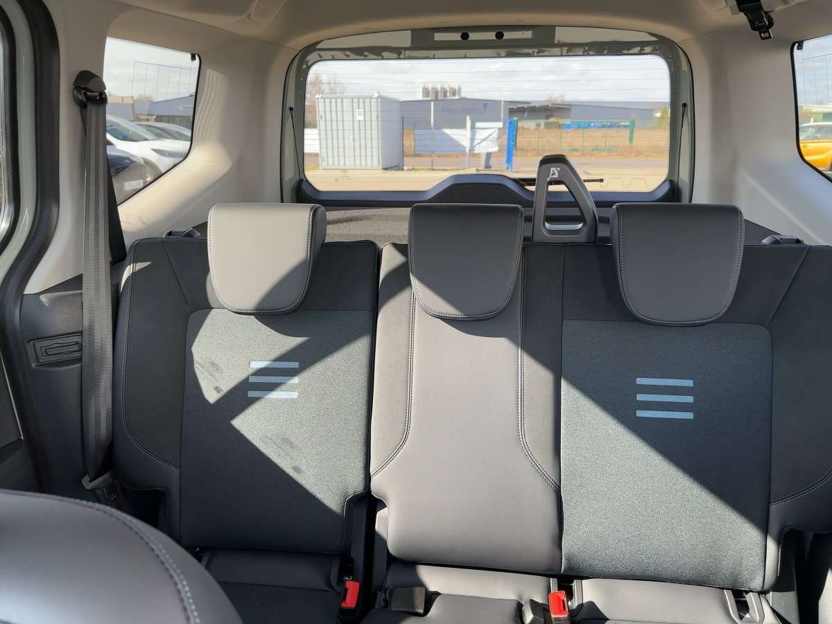 Fahrzeugbild eines Ford Tourneo Courier