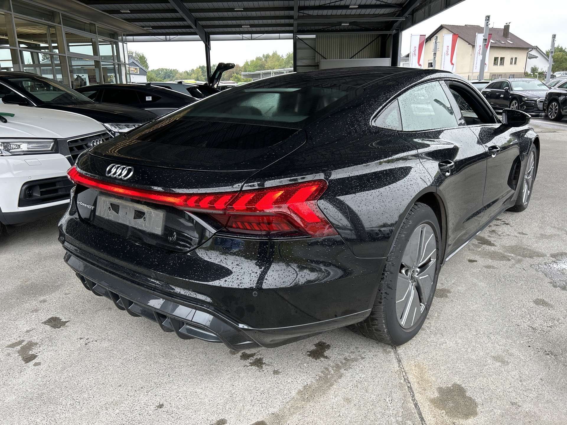 Fahrzeugbild eines Audi e-tron GT