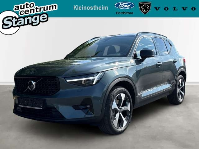Fahrzeugbild eines Volvo XC40