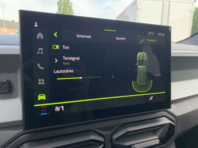 Fahrzeugbild eines Dacia Bigster