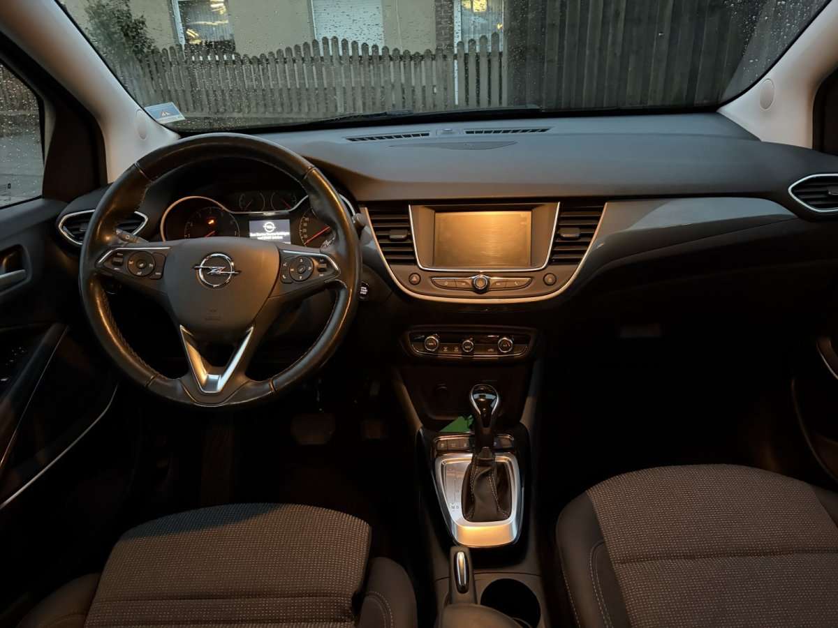 Fahrzeugbild eines Opel Crossland X