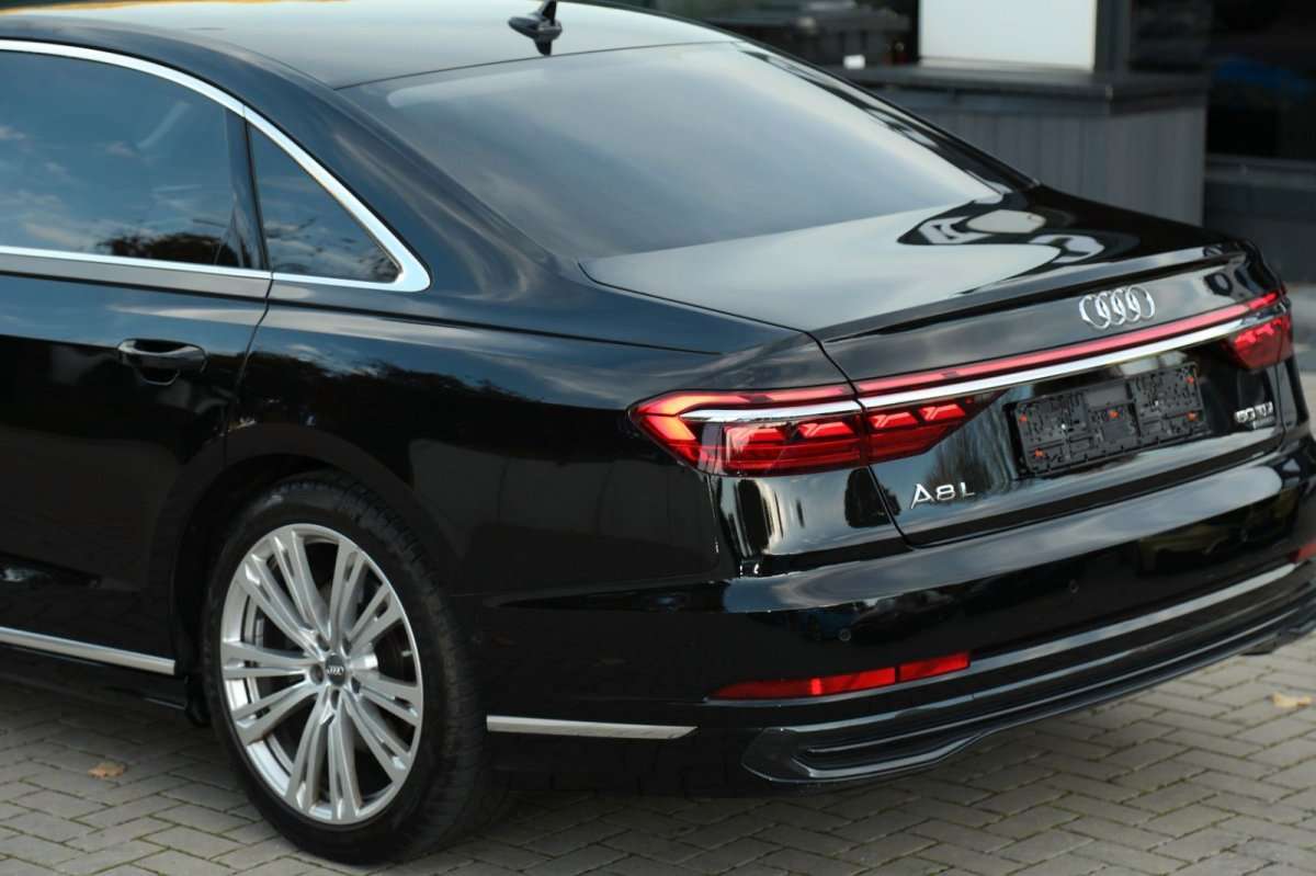 Fahrzeugbild eines Audi A8