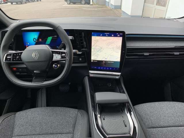 Fahrzeugbild eines Renault Rafale