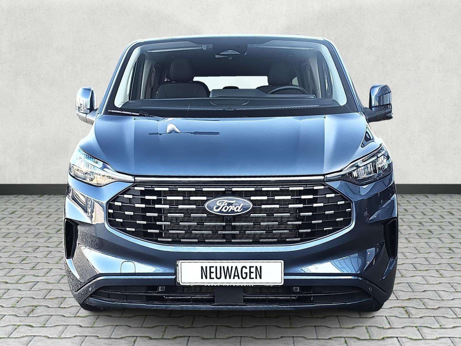 Fahrzeugbild eines Ford Tourneo Custom