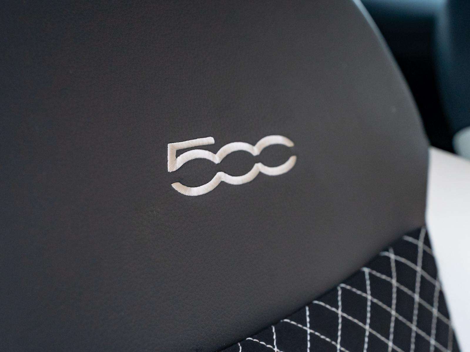 Fahrzeugbild eines Fiat 500