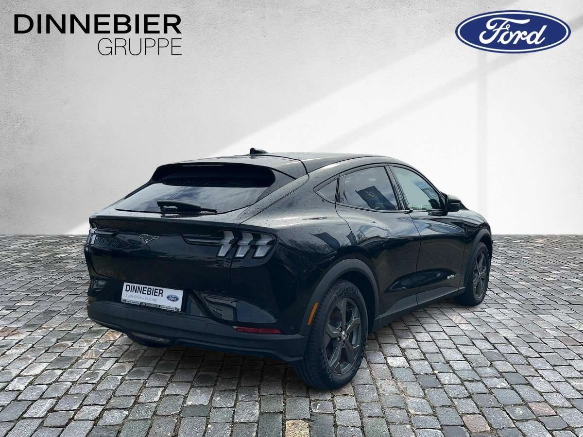 Fahrzeugbild eines Ford Mustang Mach-E