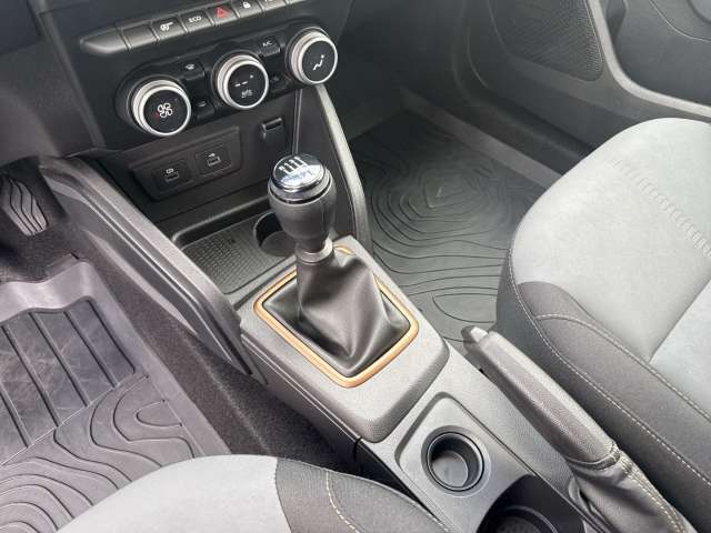 Fahrzeugbild eines Dacia Duster