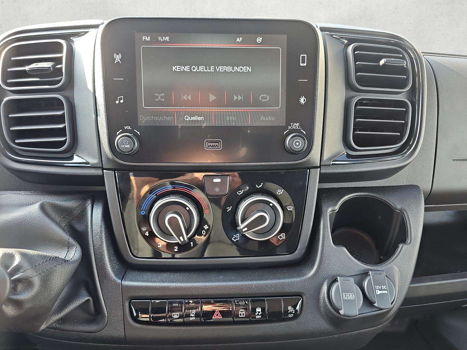 Fahrzeugbild eines Citroën Jumper