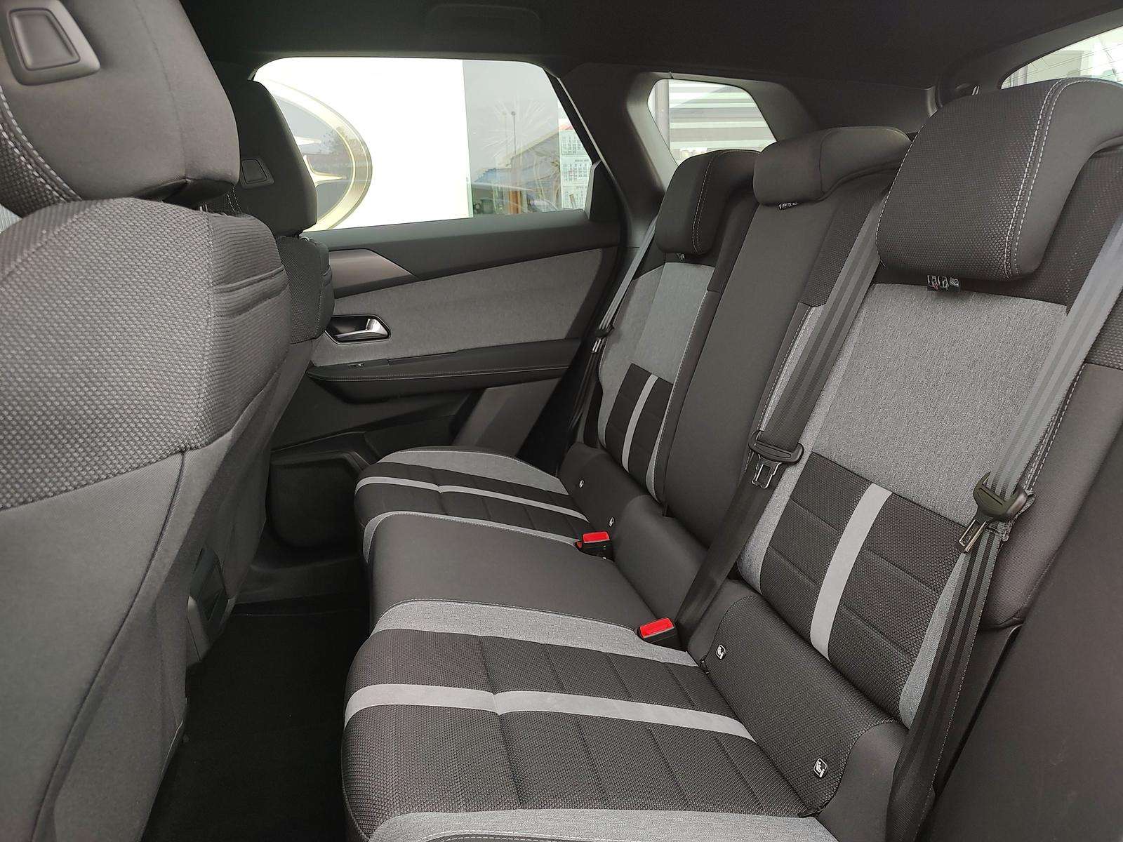 Fahrzeugbild eines Opel Grandland X