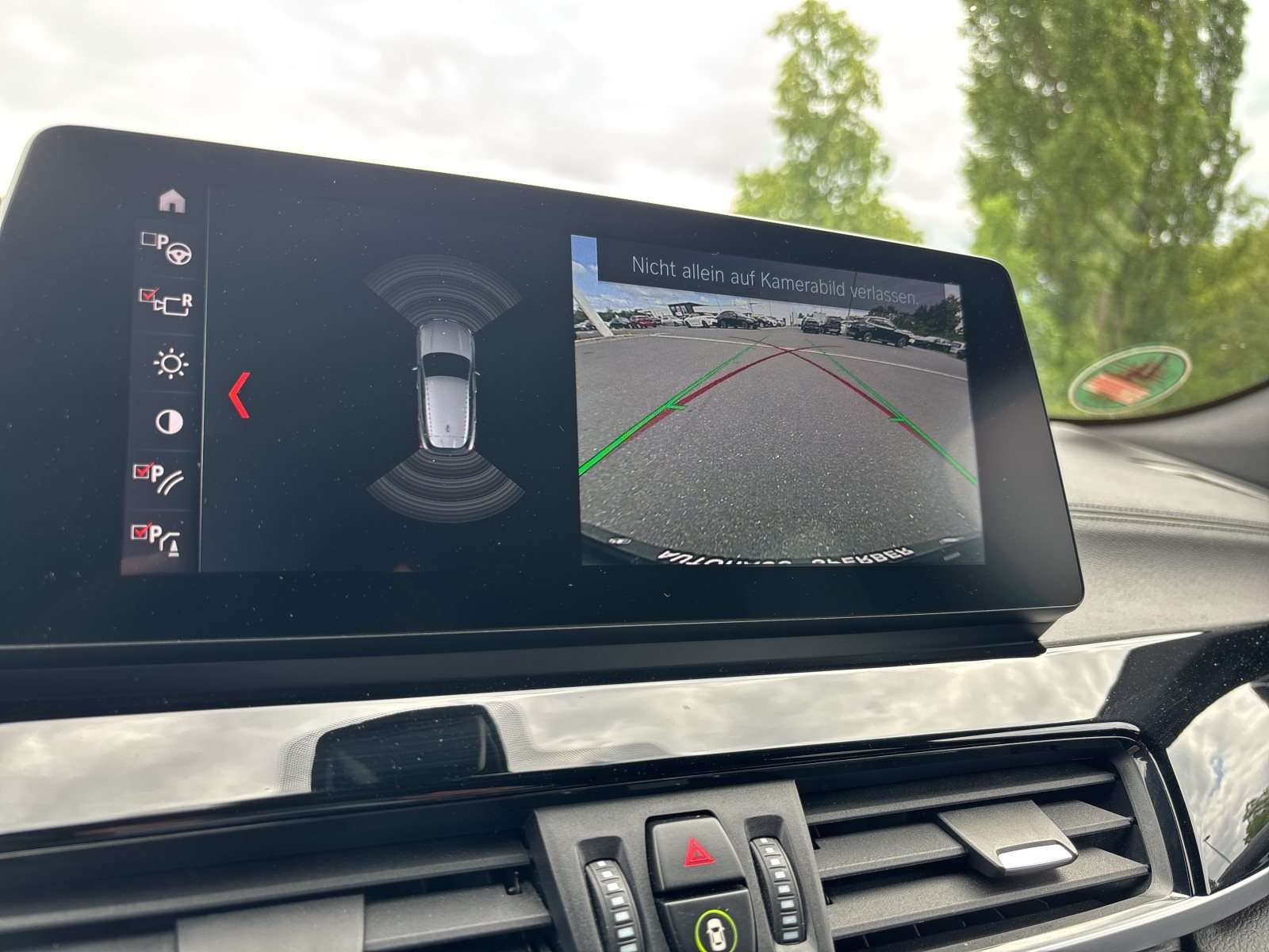 Fahrzeugbild eines BMW X2