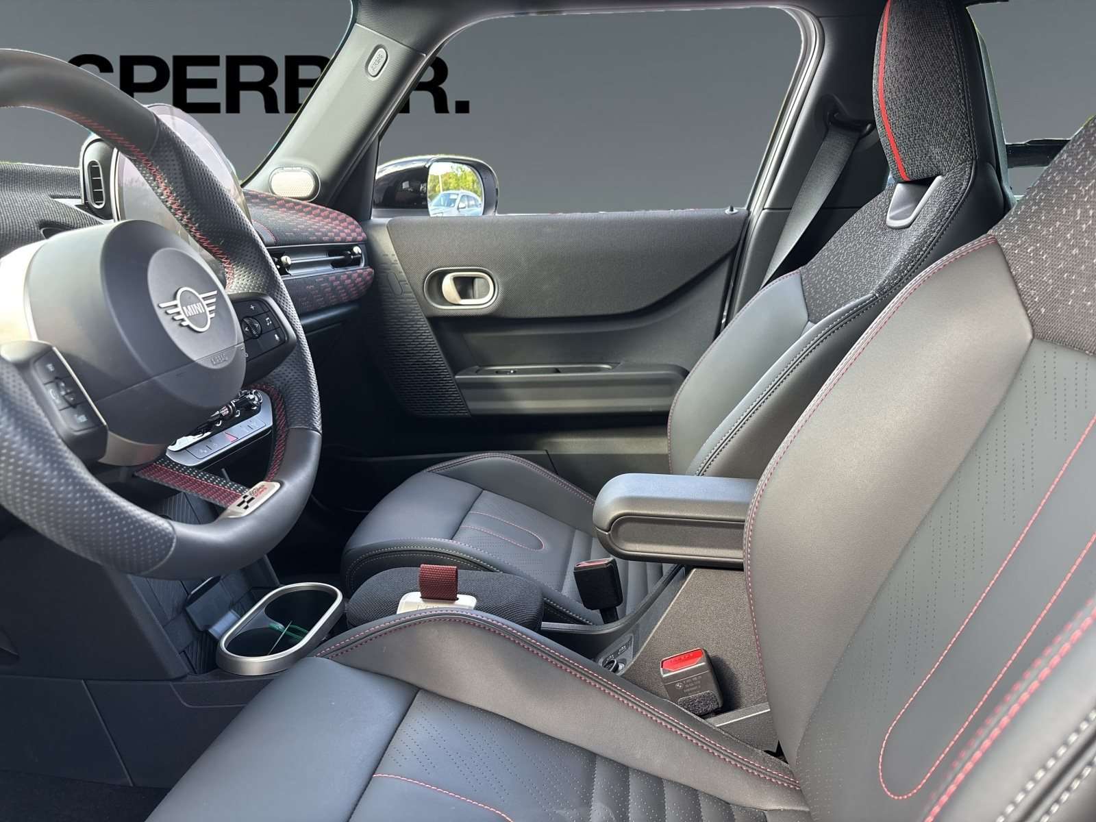 Fahrzeugbild eines MINI COOPER