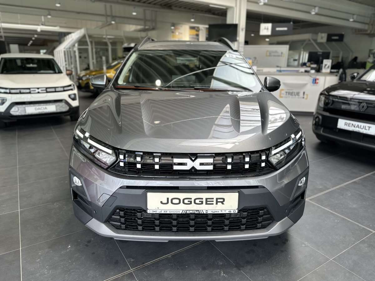 Fahrzeugbild eines Dacia Jogger