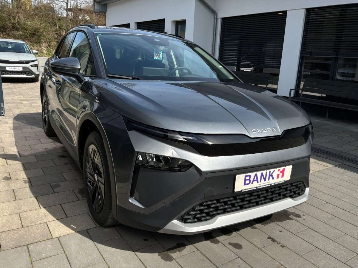 Fahrzeugbild eines Skoda ELROQ